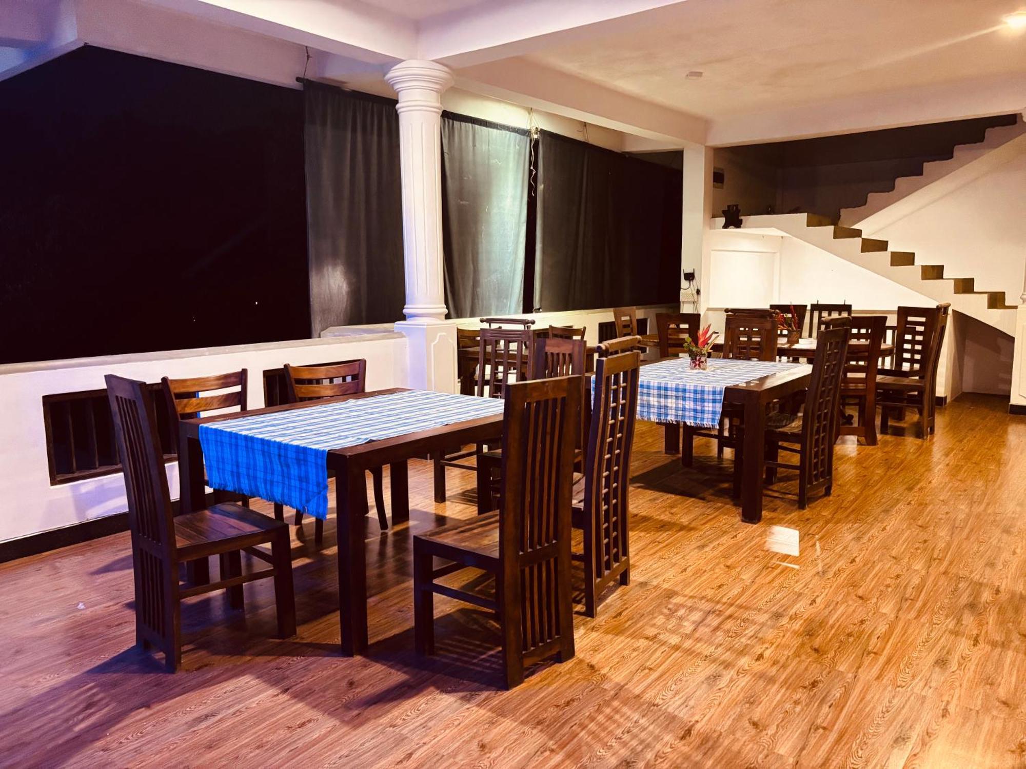 Hotel Indigo Unawatuna Bagian luar foto