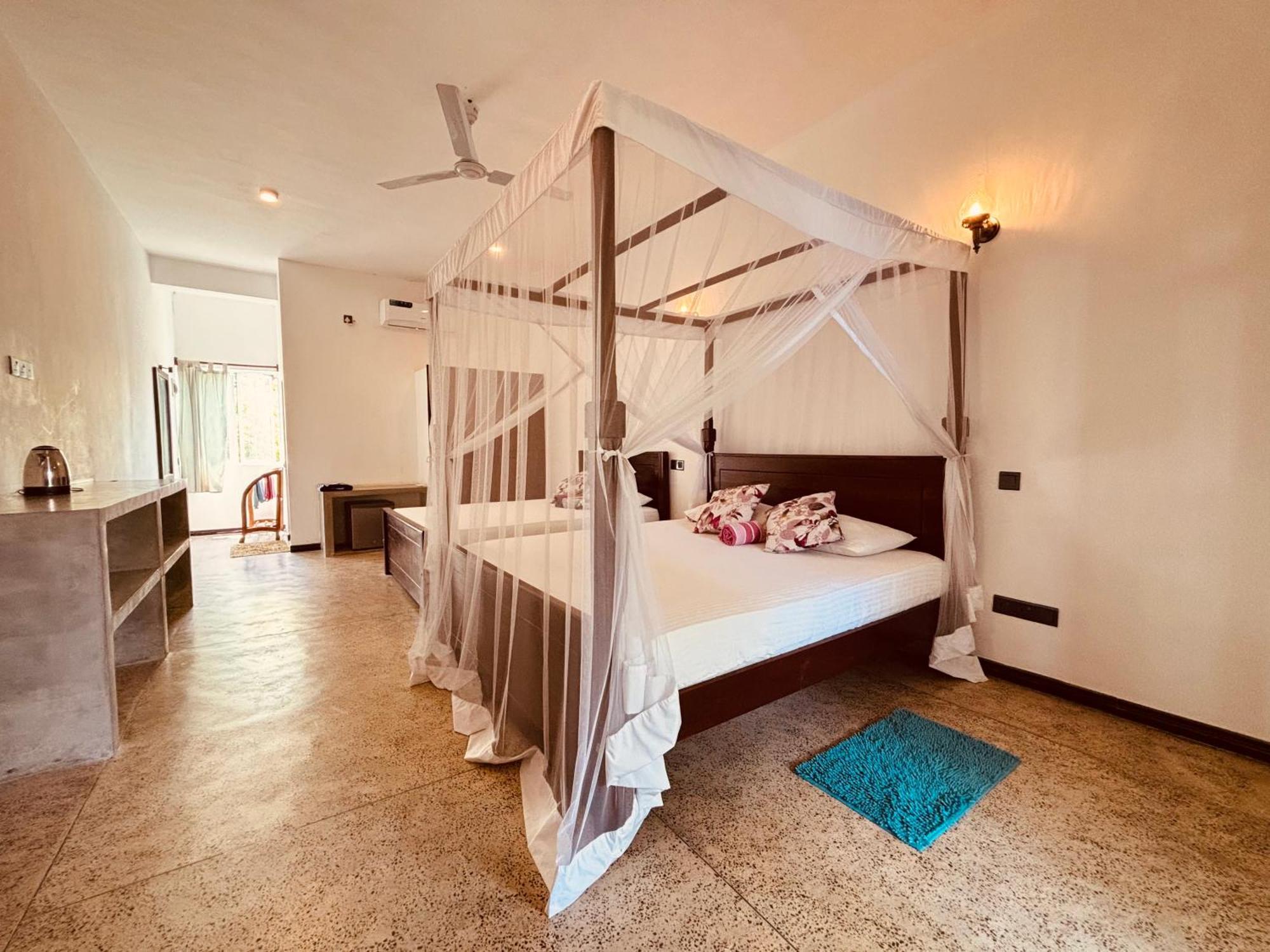 Hotel Indigo Unawatuna Bagian luar foto