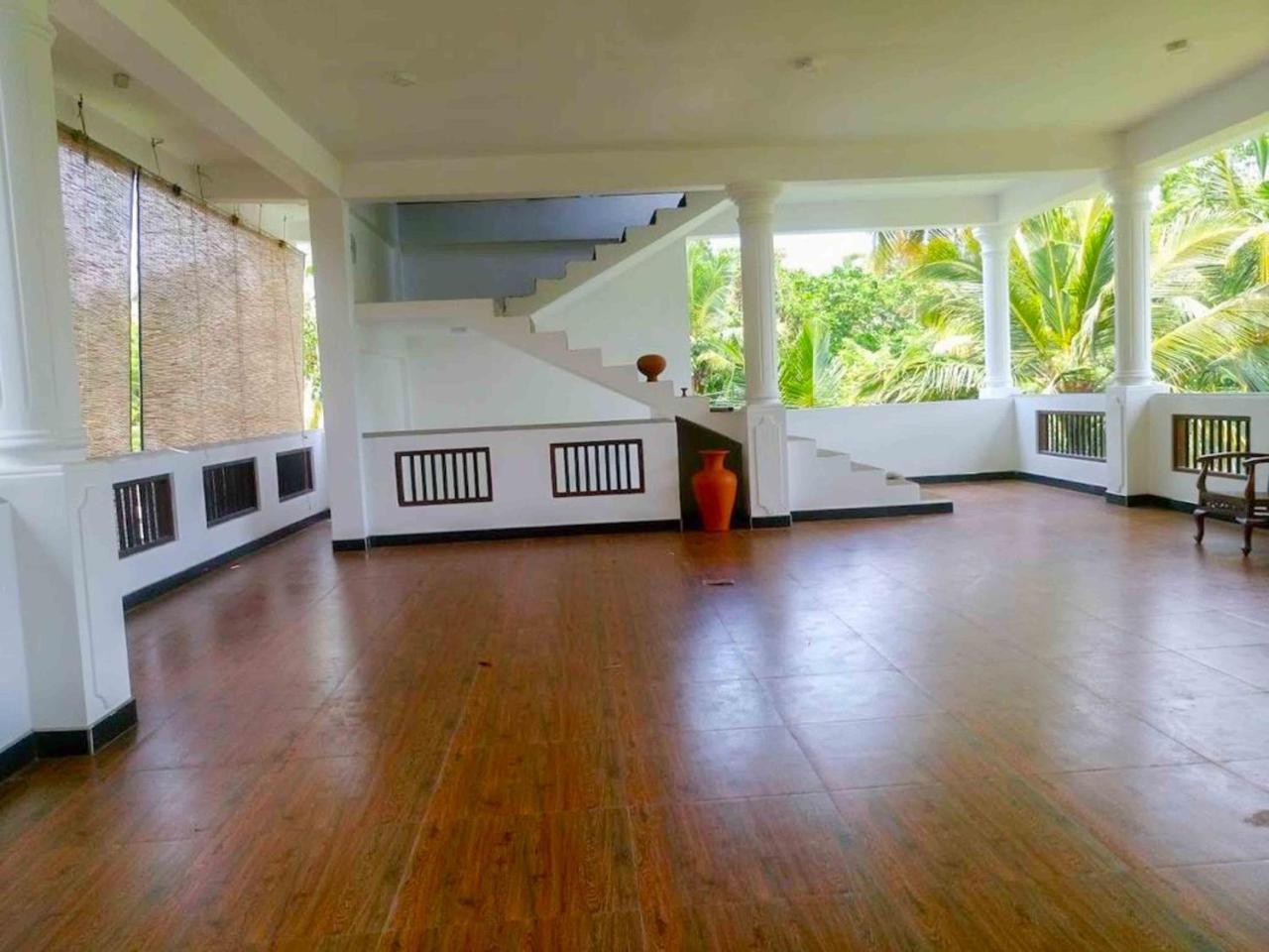 Hotel Indigo Unawatuna Bagian luar foto