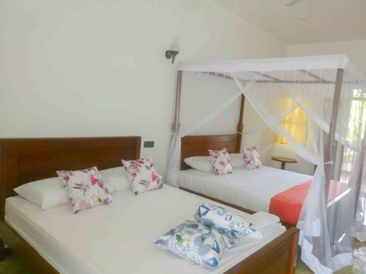 Hotel Indigo Unawatuna Bagian luar foto