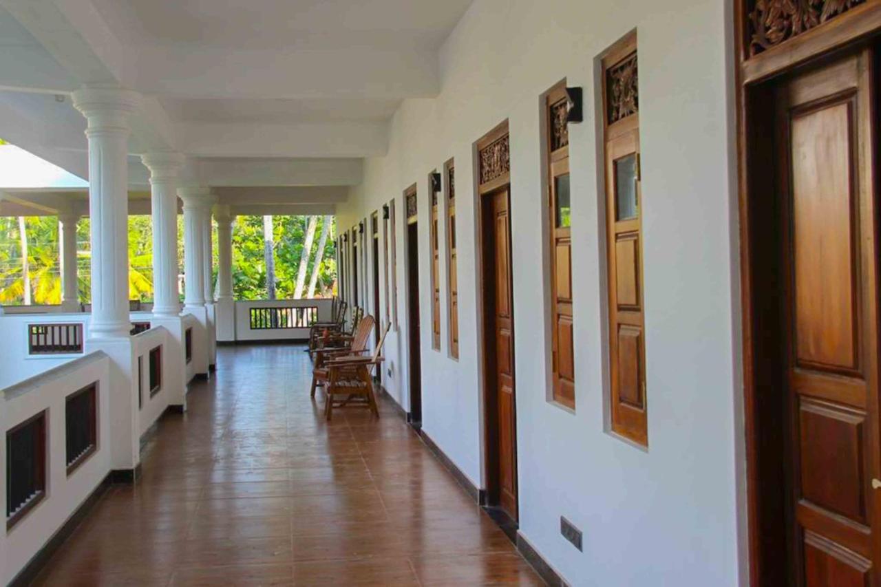Hotel Indigo Unawatuna Bagian luar foto